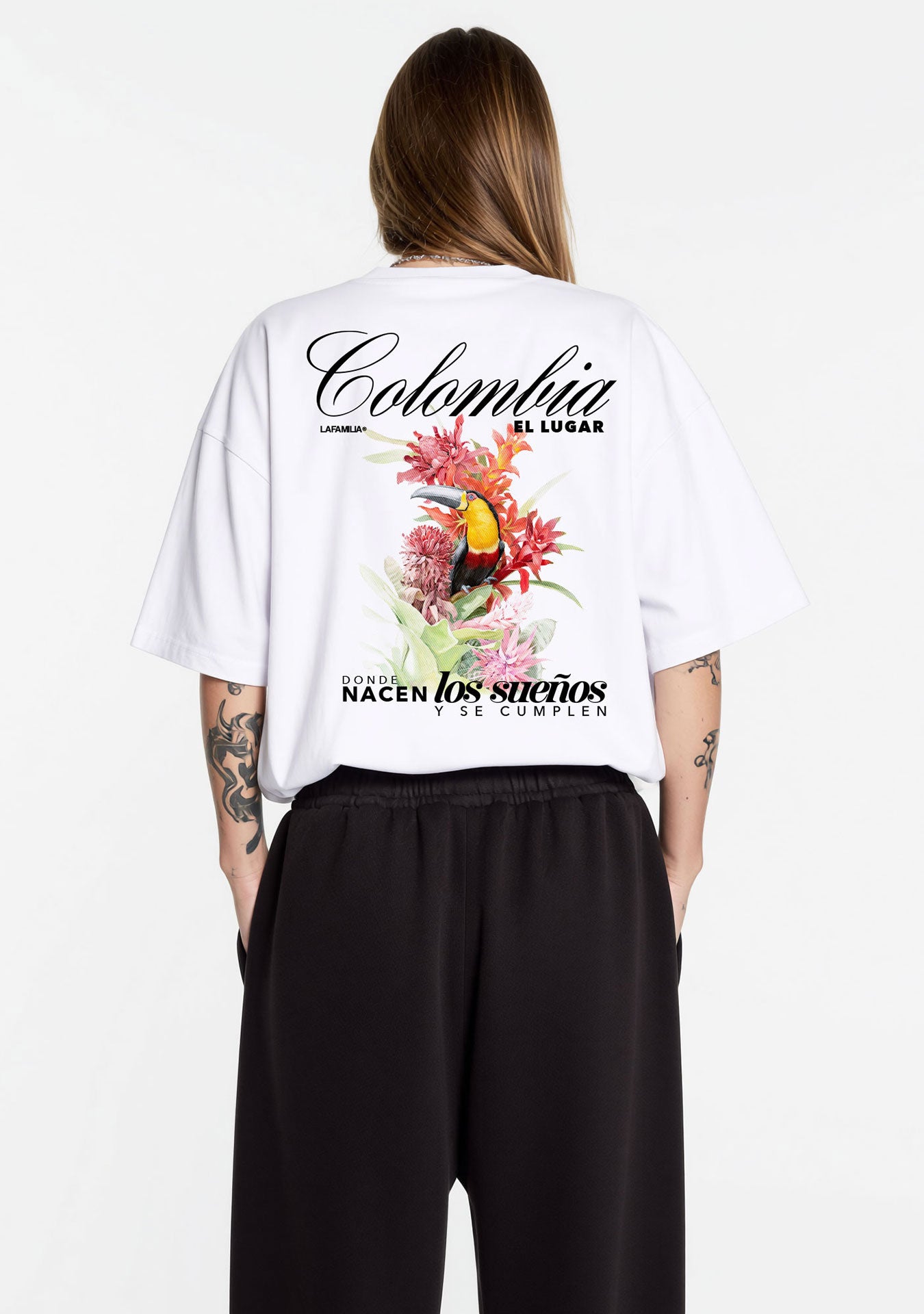 Camiseta Oversized Colombia una sola Familia White