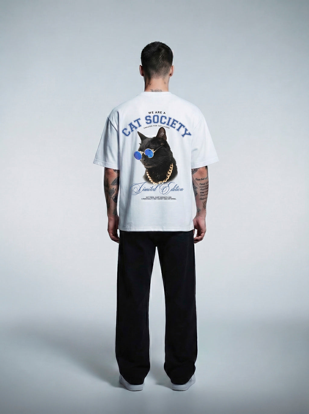 Camiseta Oversized Black Cat