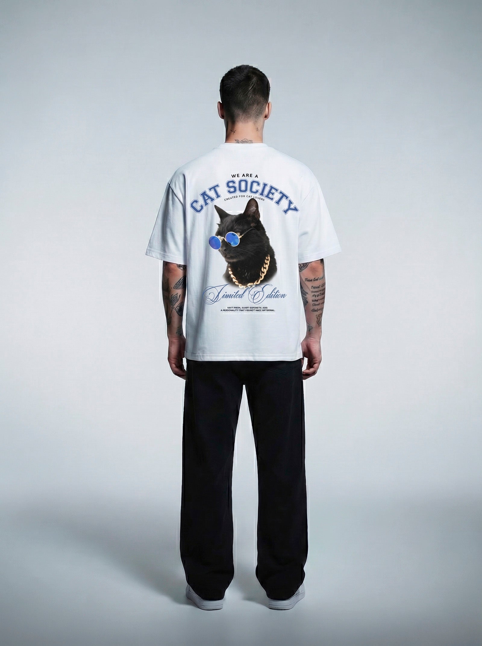 Camiseta Oversized Black Cat