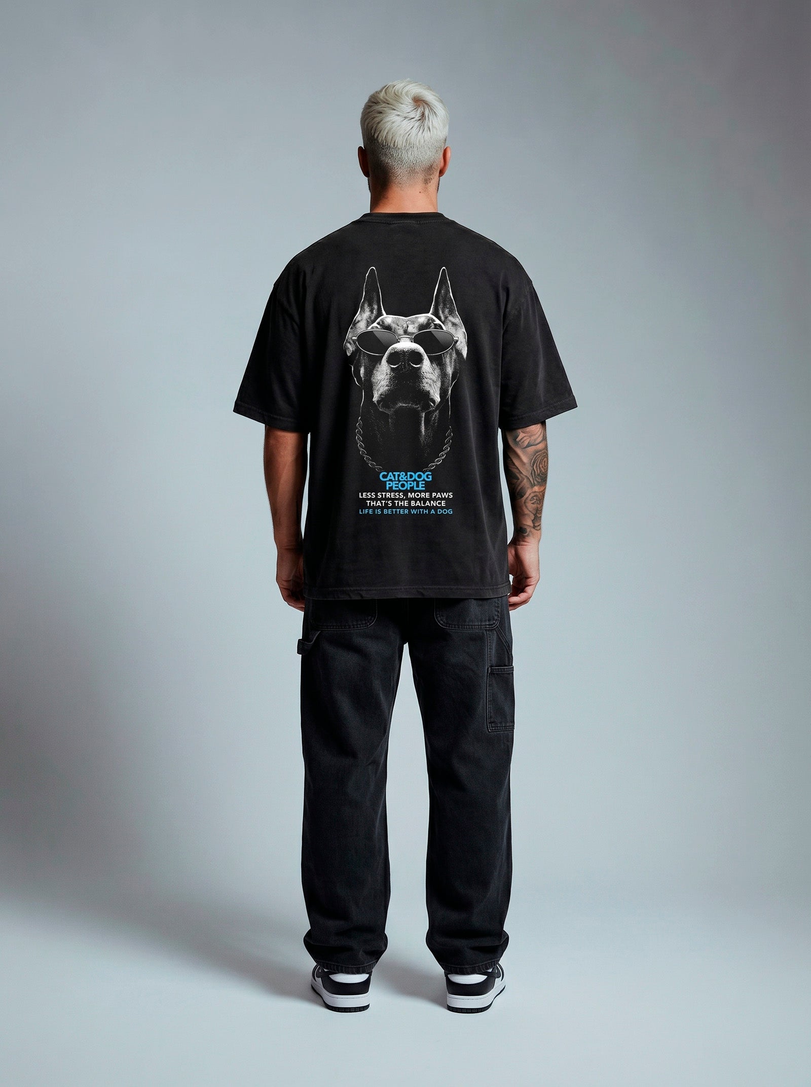 Camiseta Oversized Doberman