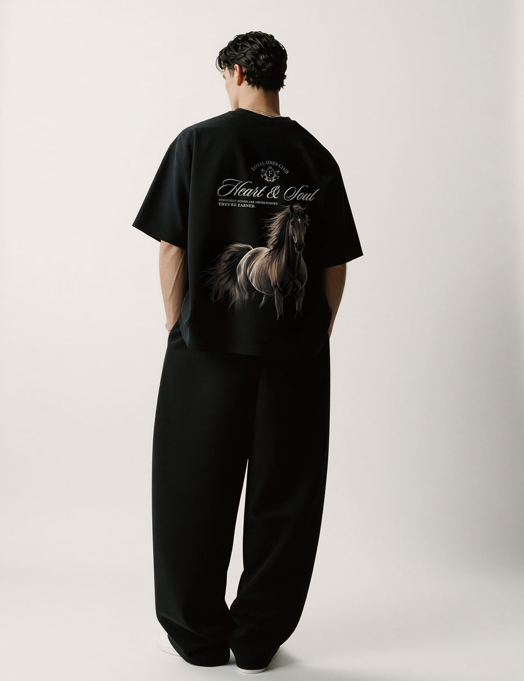 Camiseta Oversized Heart and Soul Black