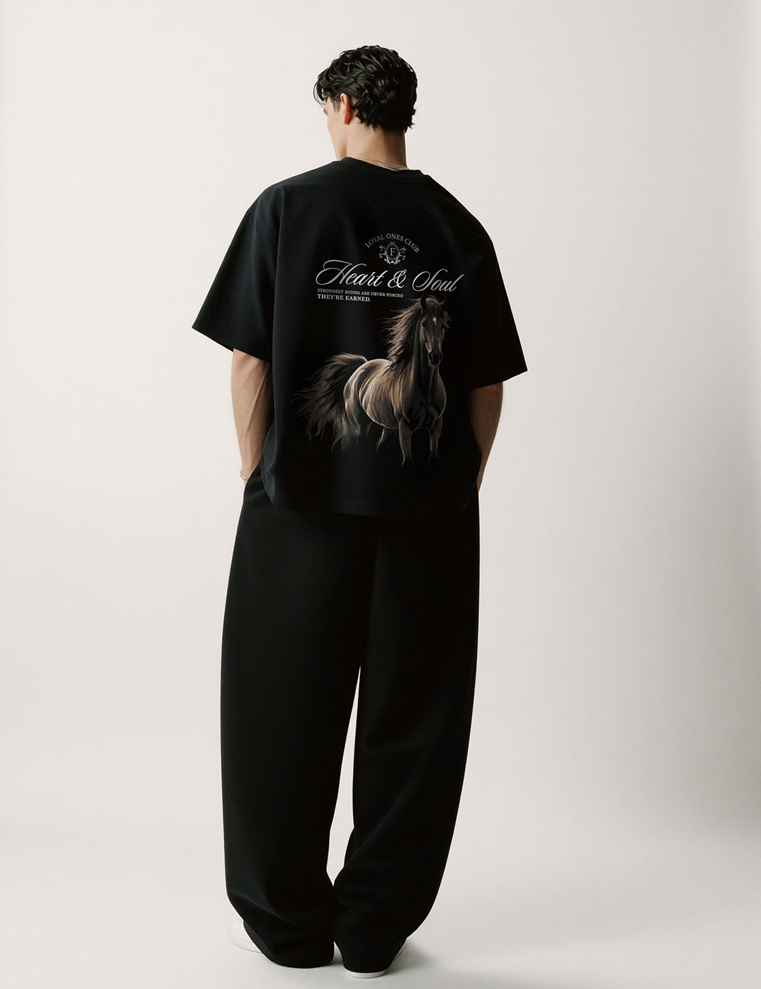 Camiseta Oversized Heart and Soul Black